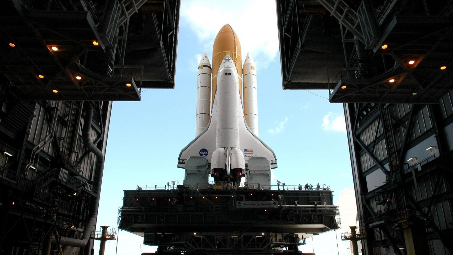 开云体育平台-德甲攻防战:精彩瞬间层出不穷,德甲榜首大战